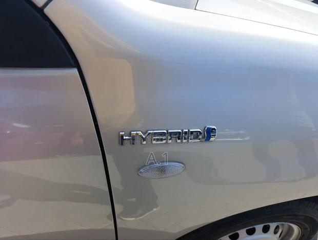 Toyota Probox 1.5 Hybrid DX Comfort 2019 Silver