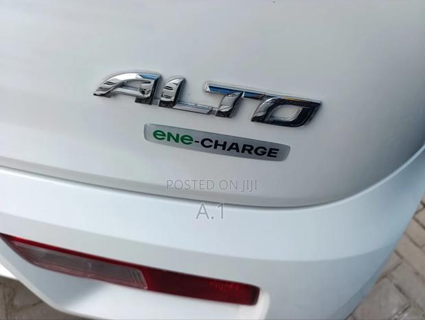 Suzuki Alto 2018 White