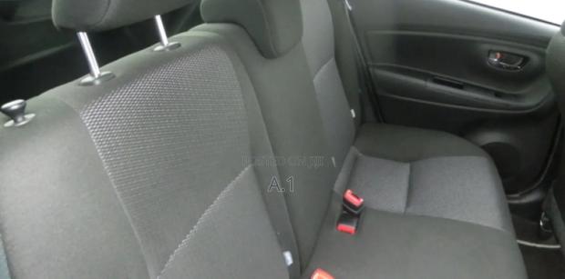 Toyota Vitz 1.0 FWD 5dr 2019 Gray