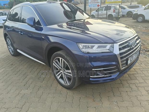 Audi Q5 2.0T Premium AWD quattro 2018 Blue
