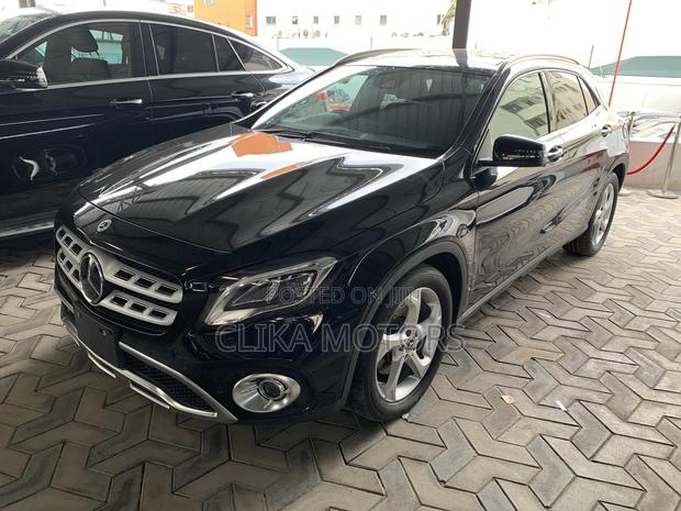 Mercedes-Benz GLA-Class 2018 Black