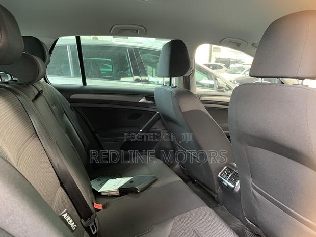 Volkswagen Golf TSI SE FWD 2018 Silver
