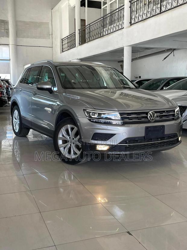 Volkswagen Tiguan 2019 Gray