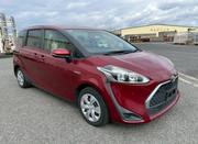 Toyota Sienta 2019 Red for sale
