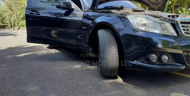 Mercedes-Benz C180 2011 Black