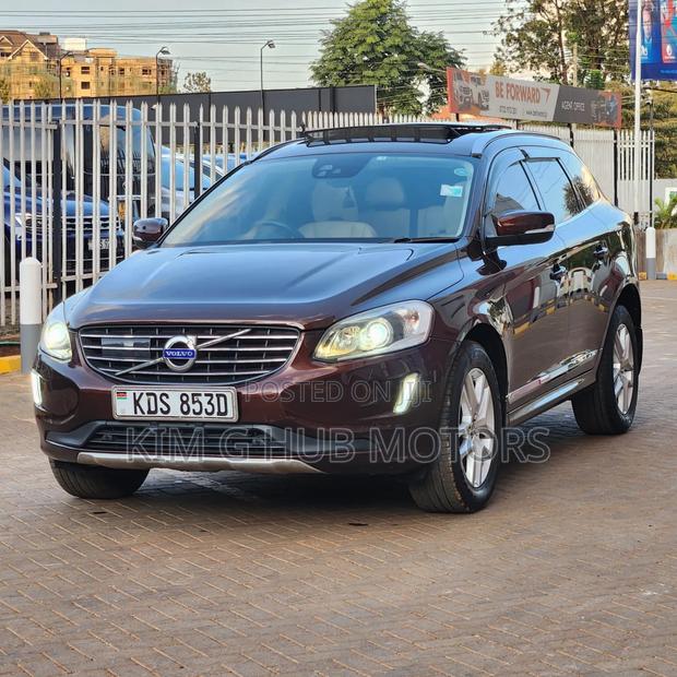 Volvo XC60 T5 Dynamic AWD 2017 Brown