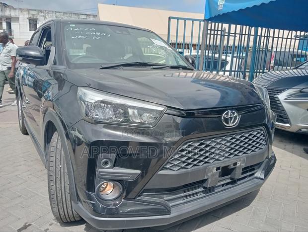 Toyota Raize 2019 Black