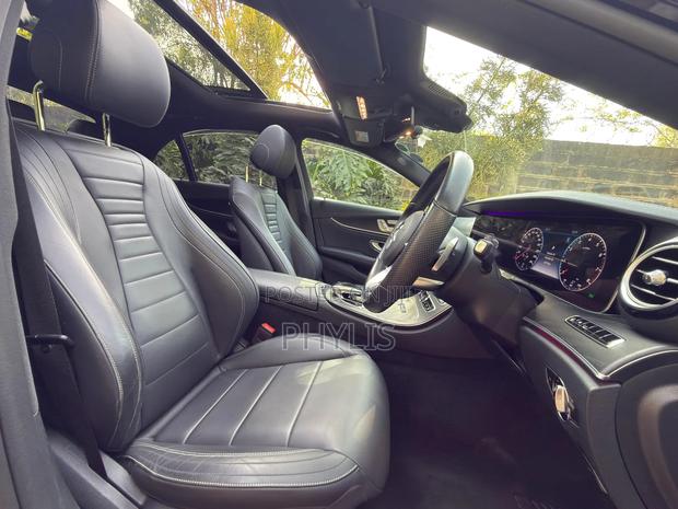 Mercedes-Benz E200 2020 Black