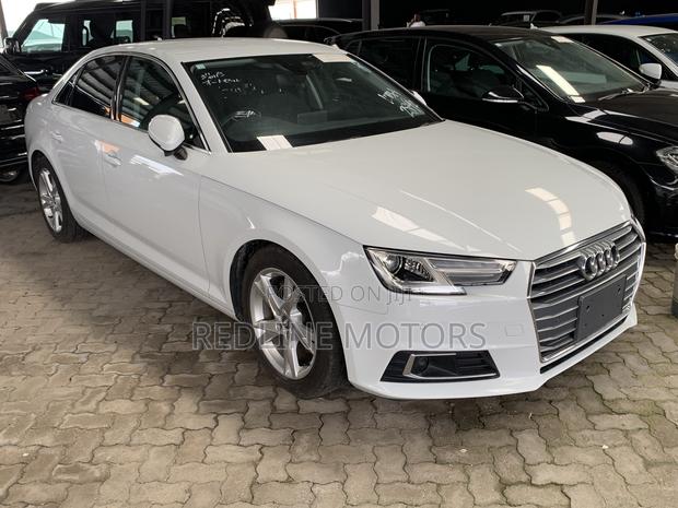 Audi A4 2.0T Tech Premium AWD quattro 2018 White