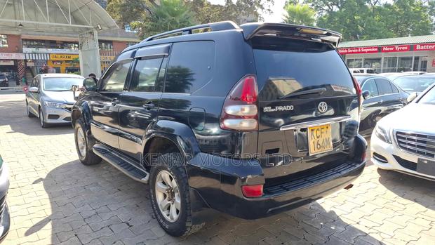 Toyota Land Cruiser Prado 2008 Black