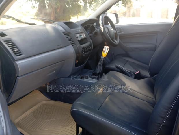 Ford Ranger 2015 Blue