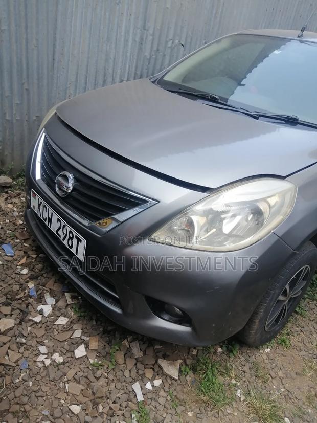 Nissan Latio 1.2 2012 Gray