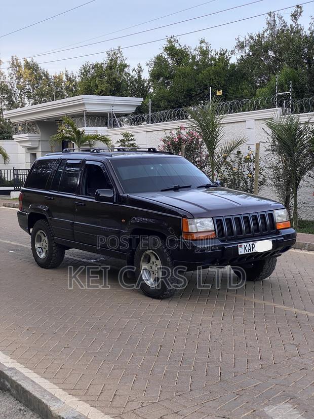 Jeep Grand Cherokee 1997 Maroon