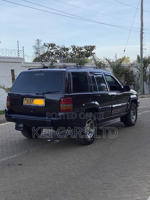 Jeep Grand Cherokee 1997 Maroon