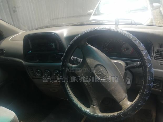 Toyota Noah 2.0 FWD (8 Seater) 2001 Silver