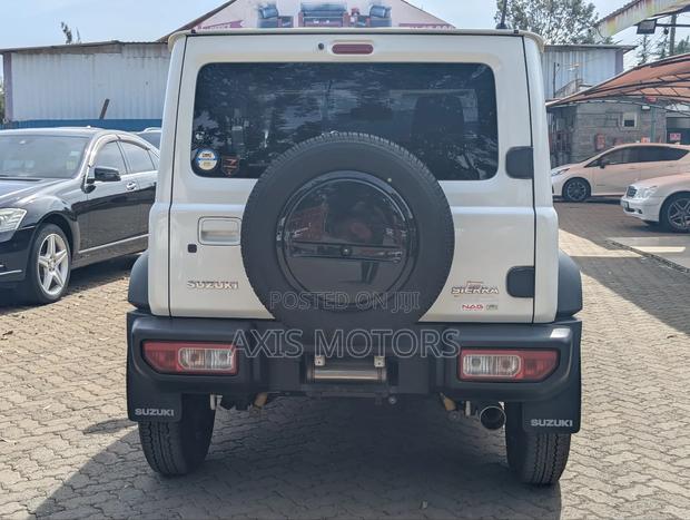 Suzuki Jimny 2018 White