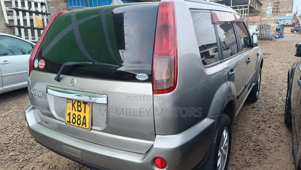 Nissan X-Trail 2.0 2006 Gray