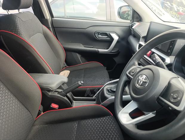 Toyota Raize 1.0 FWD 2019 Black