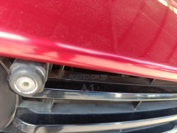 Mazda Axela 2018 Red