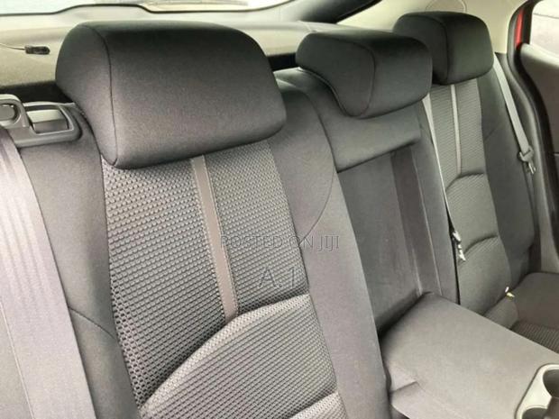 Mazda Axela 2018 Red