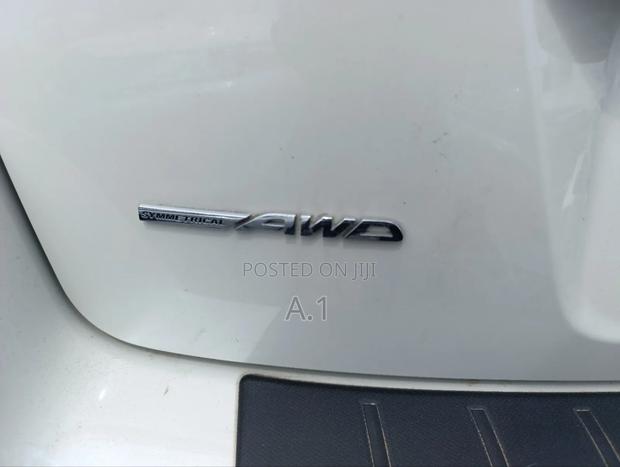 Subaru XV Sport Package 2019 White