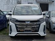 Toyota Noah 1.8 FWD Hybrid (7 seater) 2019 White for sale