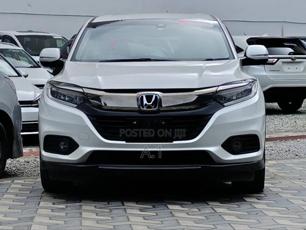 Honda Vezel 1.5 Hybrid 2WD 2019 Pearl