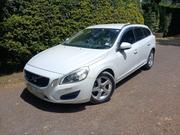 Volvo V60 2014 White for sale
