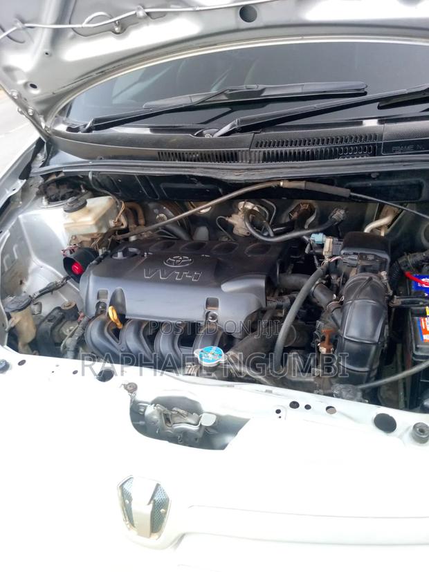 Toyota IST 2003 Silver