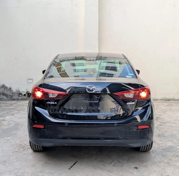 Mazda Axela 2018 Black