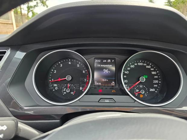 Volkswagen Tiguan 2.0T S AWD 4MOTION 2019 Gray