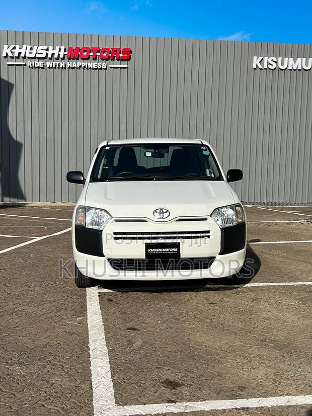 Toyota Succeed 2018 White