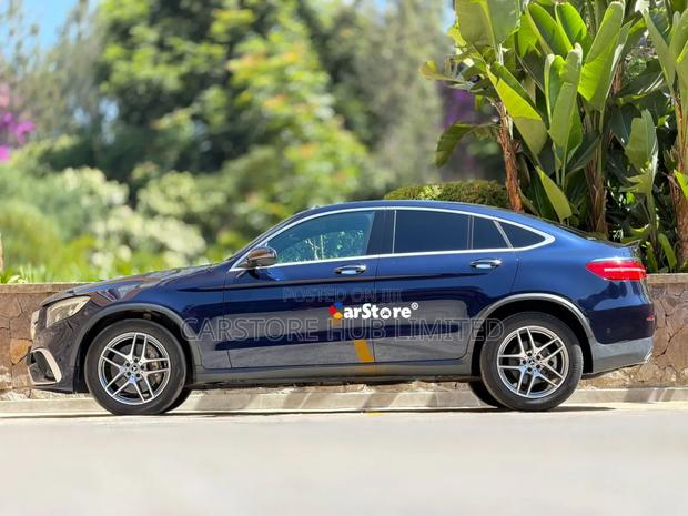 Mercedes-Benz GLC-Class 2018 Blue