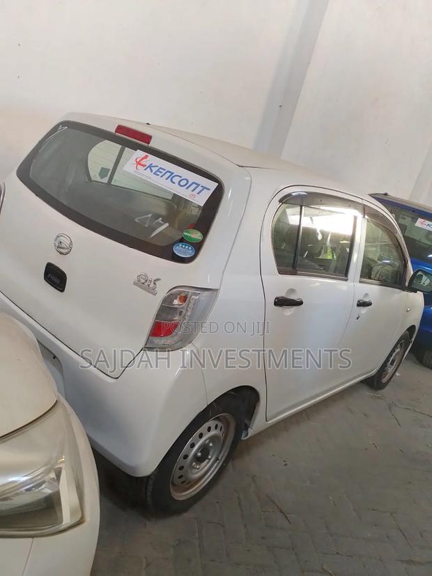 Daihatsu Mira 2017 White