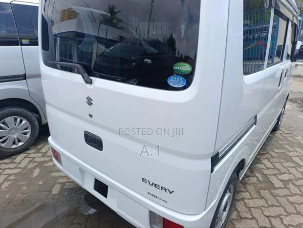 Suzuki Every Wagon 2018 Pearl