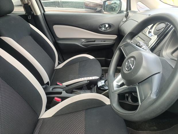 Nissan Note 1.2 Hybrid 2019 Silver