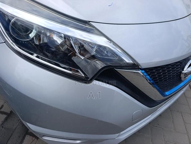 Nissan Note 1.2 Hybrid 2019 Silver