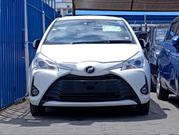 Toyota Vitz 1.5 FWD Hybrid 5dr 2019 White for sale