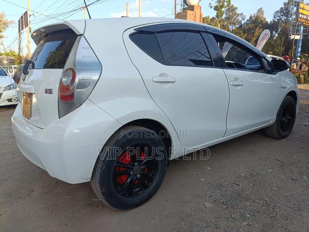 Toyota Aqua 2015 White