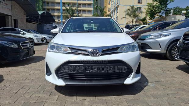 Toyota Axio 1.5 Hybrid 2WD 2018 White