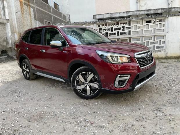 Subaru Forester 2.0XT Touring AWD 2018 Burgundy