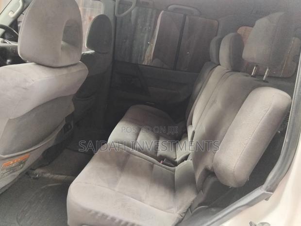 Mitsubishi Pajero Sport 2003 White