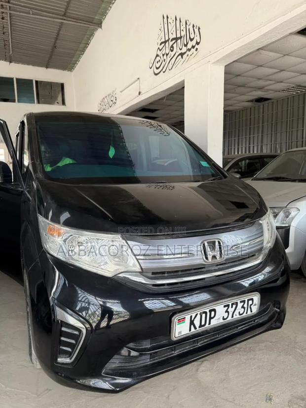 Honda Stepwgn 2017 Black