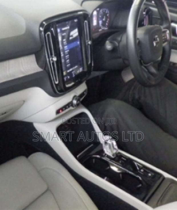 Volvo XC40 2019 Blue