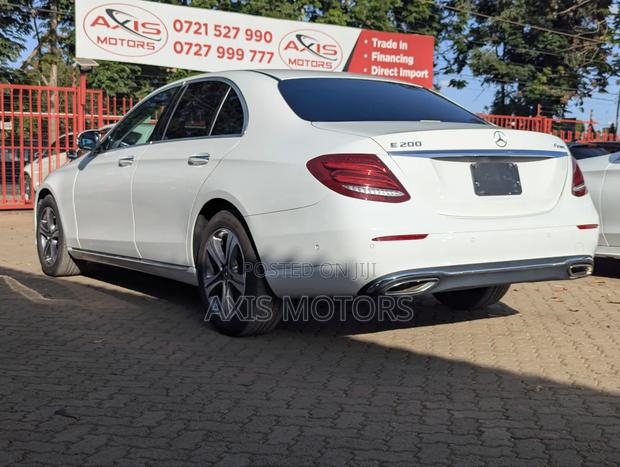 Mercedes-Benz E200 2018 White