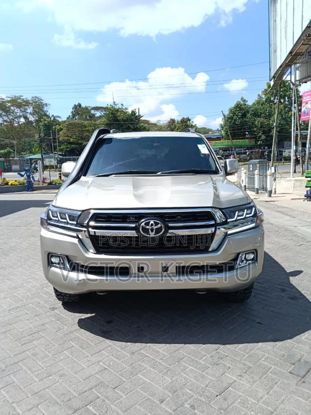 Toyota Land Cruiser 2008 Beige