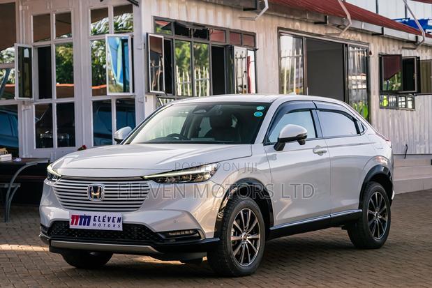 Honda Vezel 1.5 Hybrid 2WD 2021 White