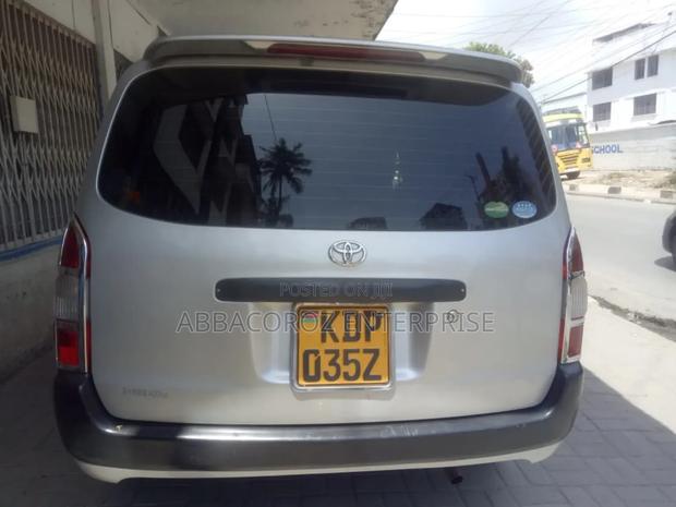 Toyota Probox 1.5 DX Comfort 2WD 2018 Silver