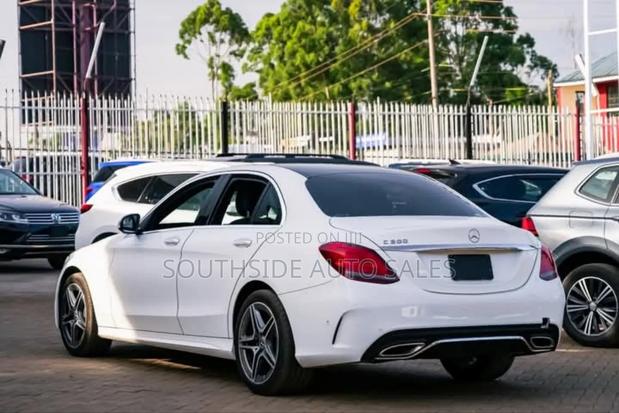 Mercedes-Benz C200 2018 White