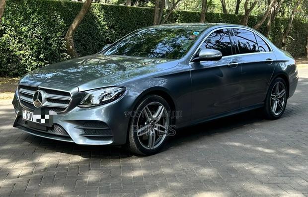 Mercedes-Benz E200 2018 Gray